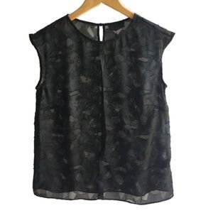 Worthington black petite top